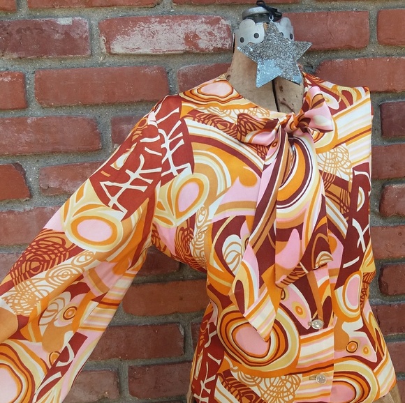 Vintage Tops - Fab Vintage Blouse With Attached Bow 70s